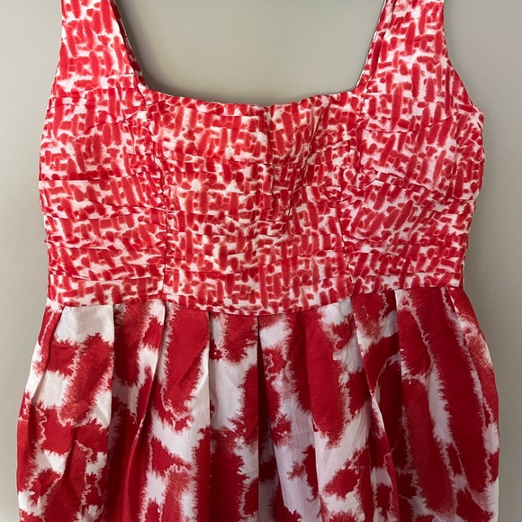 Red and white print silk babydoll dress - Picture 2 of 2